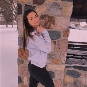 Meet your Posher, Angela